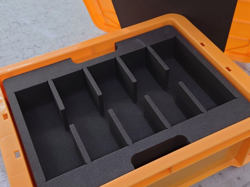 機械工具輸送用緩衝材