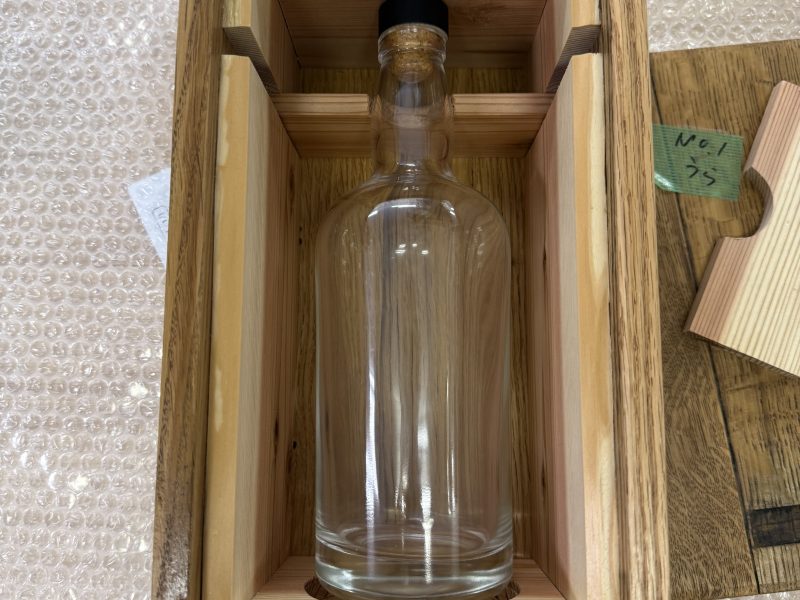 高級ウイスキー緩衝材