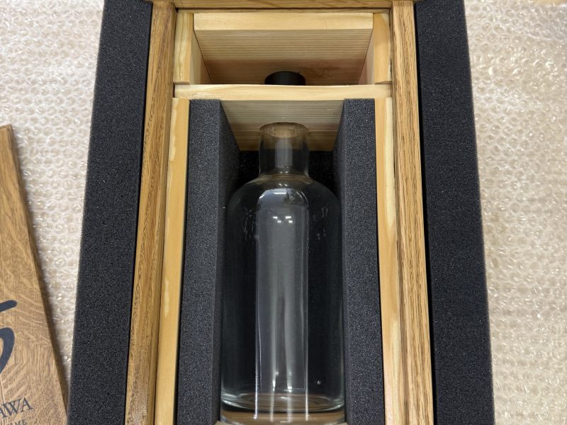 高級ウイスキー緩衝材